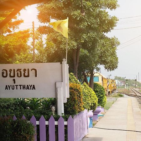 Oyo 465 Krung Kao Traveller Lodge Phra Nakhon Si Ayutthaya Buitenkant foto