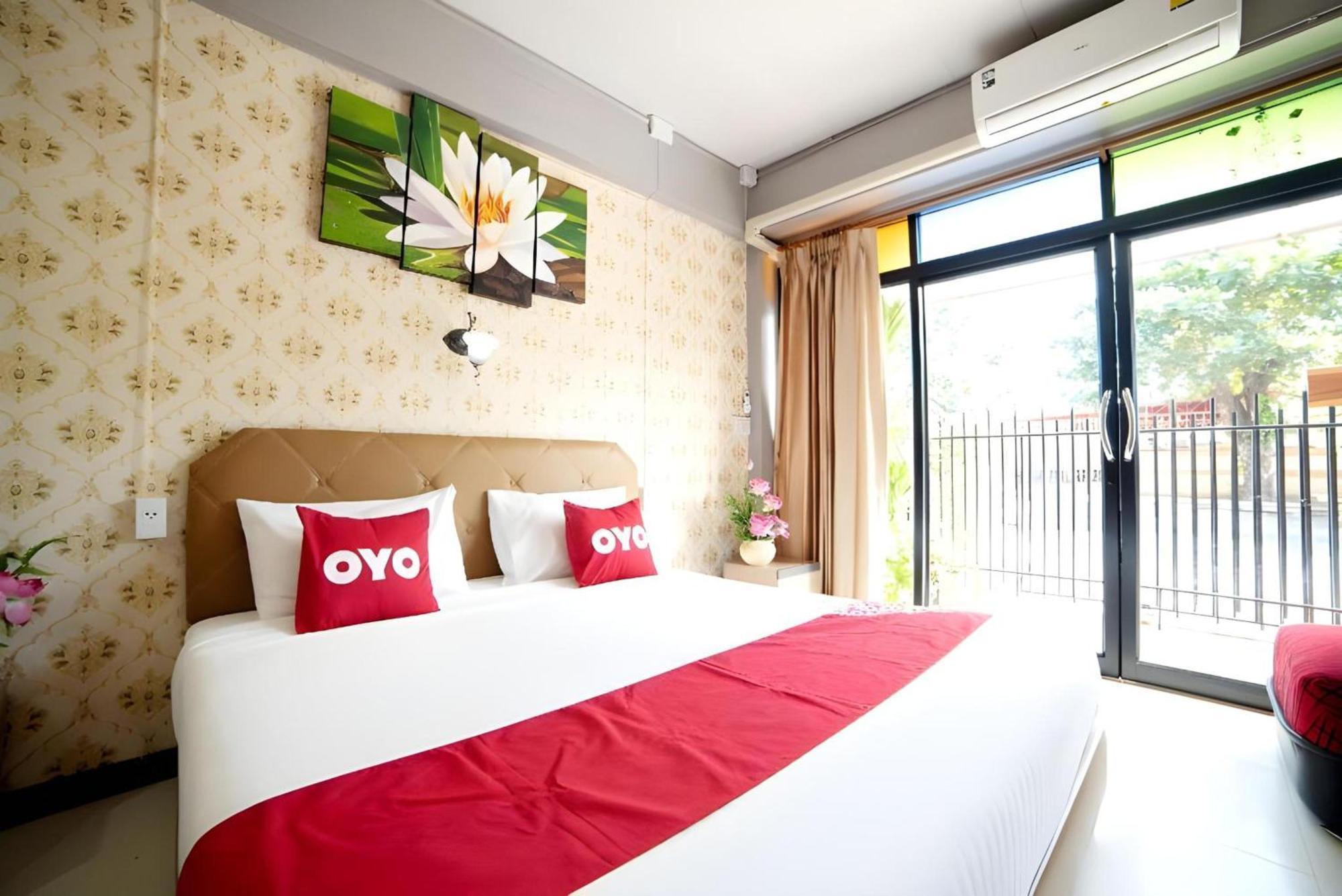 Oyo 465 Krung Kao Traveller Lodge Phra Nakhon Si Ayutthaya Buitenkant foto