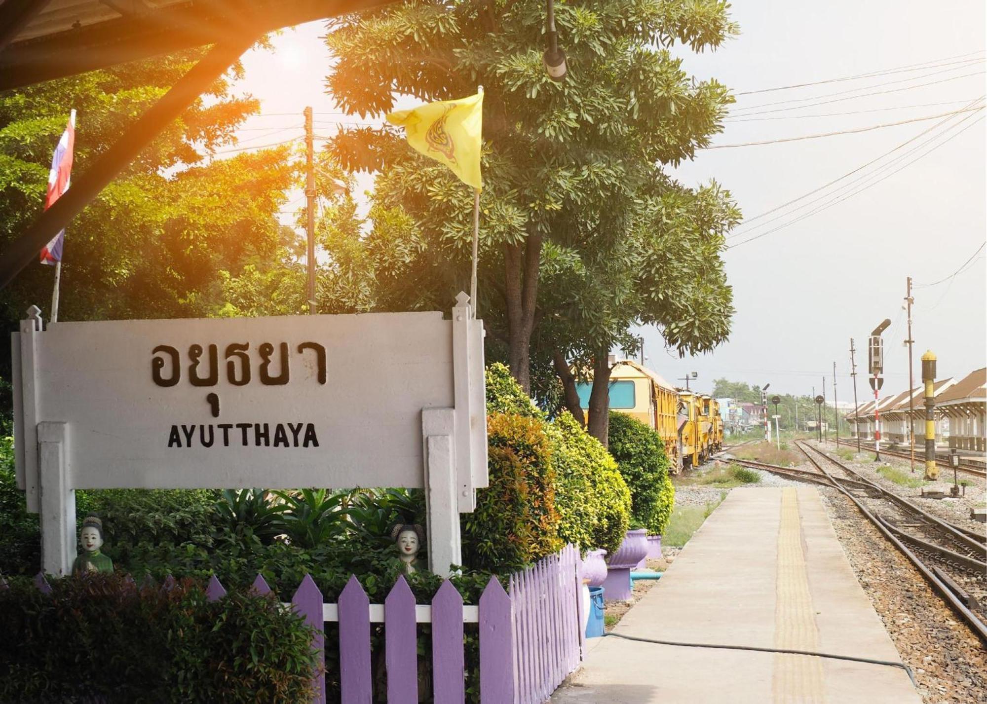 Oyo 465 Krung Kao Traveller Lodge Phra Nakhon Si Ayutthaya Buitenkant foto