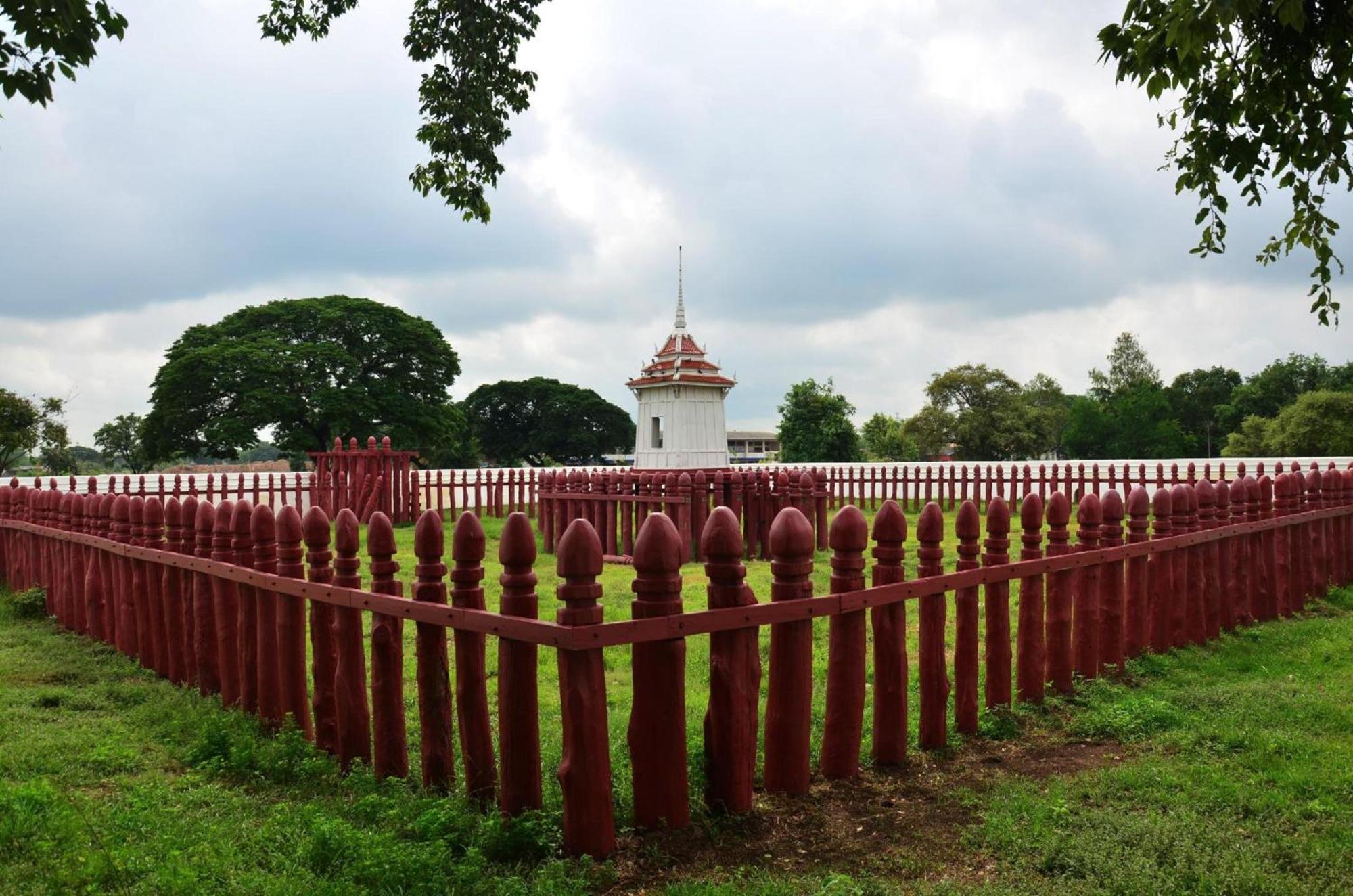 Oyo 465 Krung Kao Traveller Lodge Phra Nakhon Si Ayutthaya Buitenkant foto