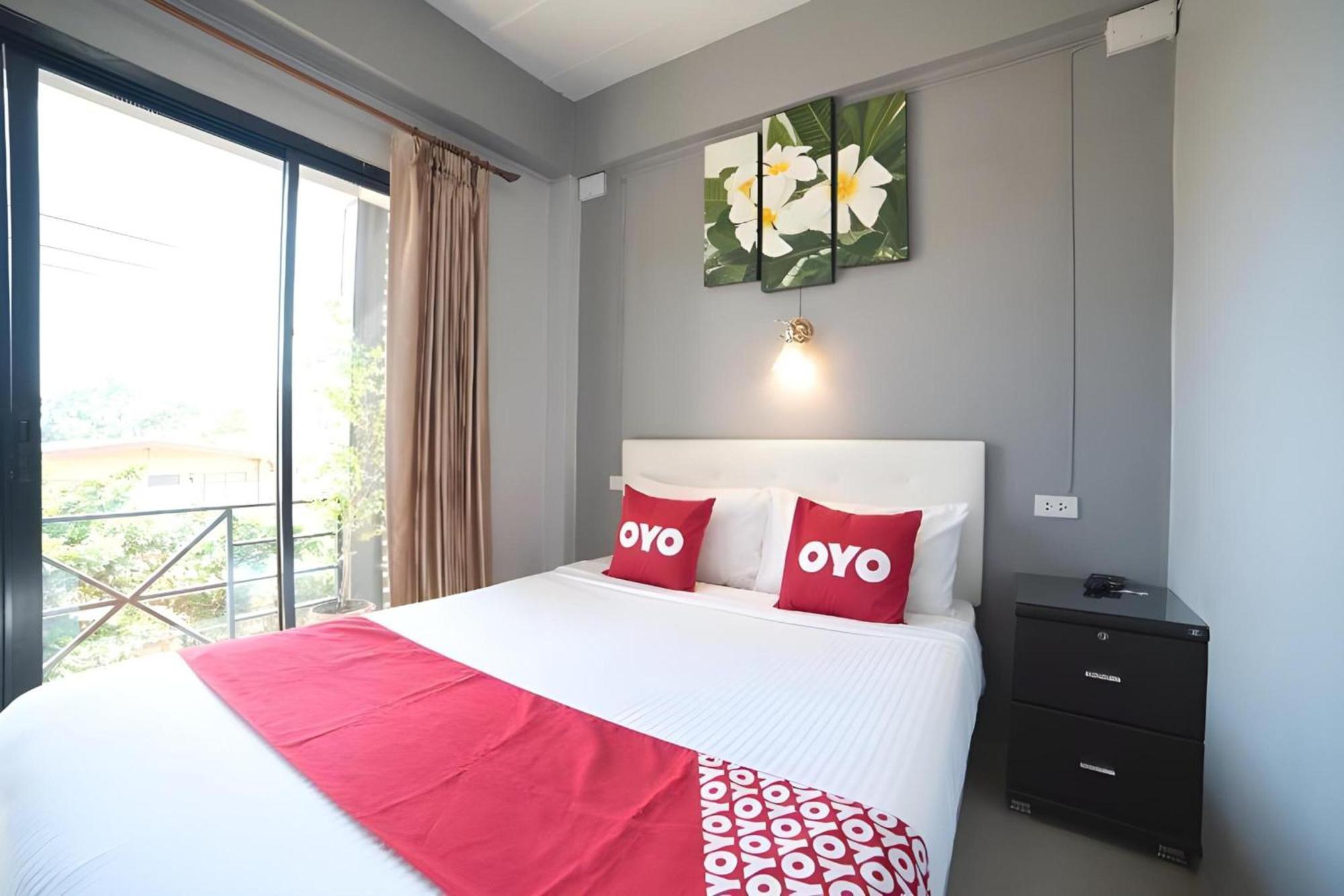 Oyo 465 Krung Kao Traveller Lodge Phra Nakhon Si Ayutthaya Buitenkant foto